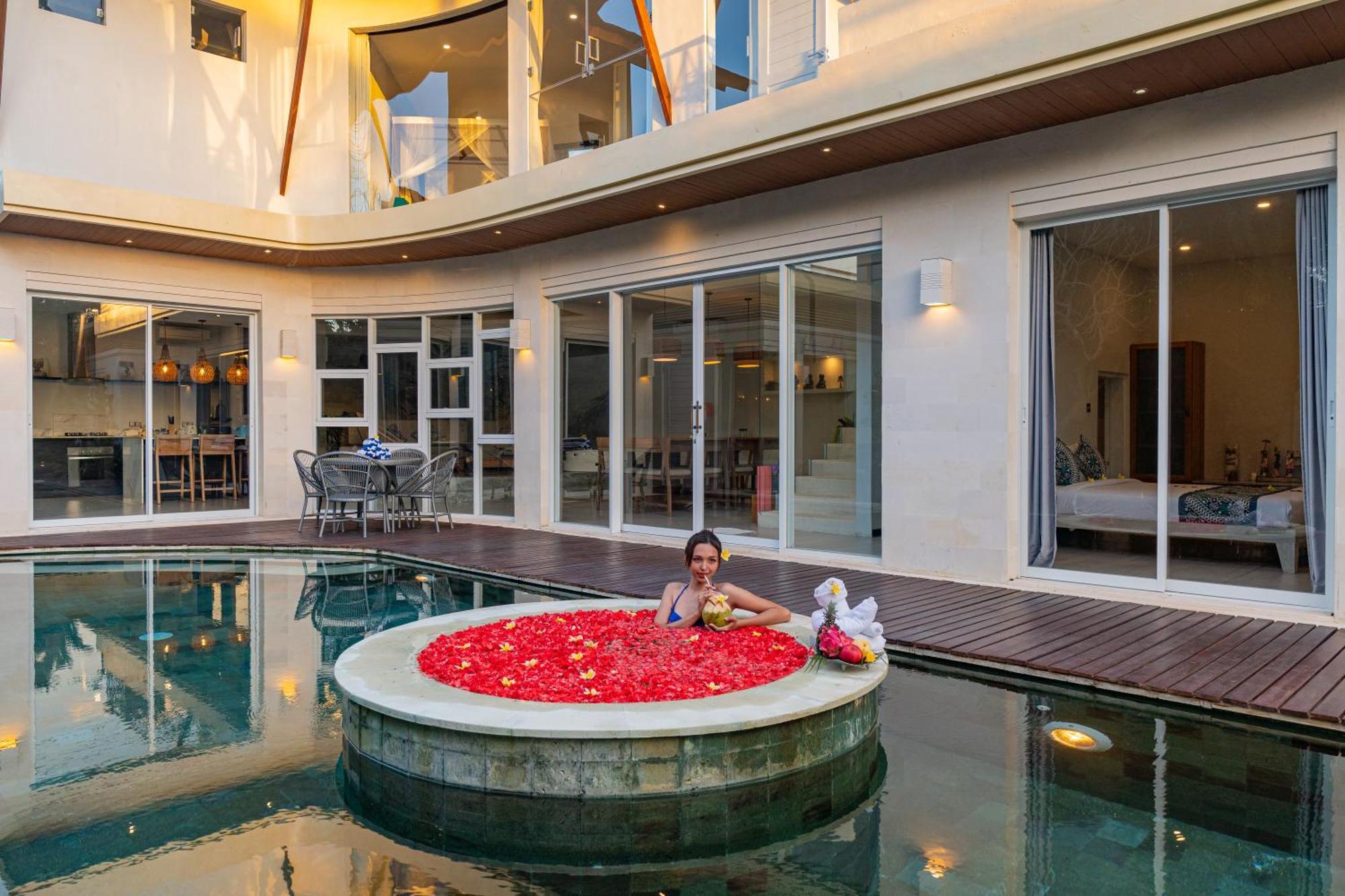 Luxury - Villa K - Central Seminyak エクステリア 写真