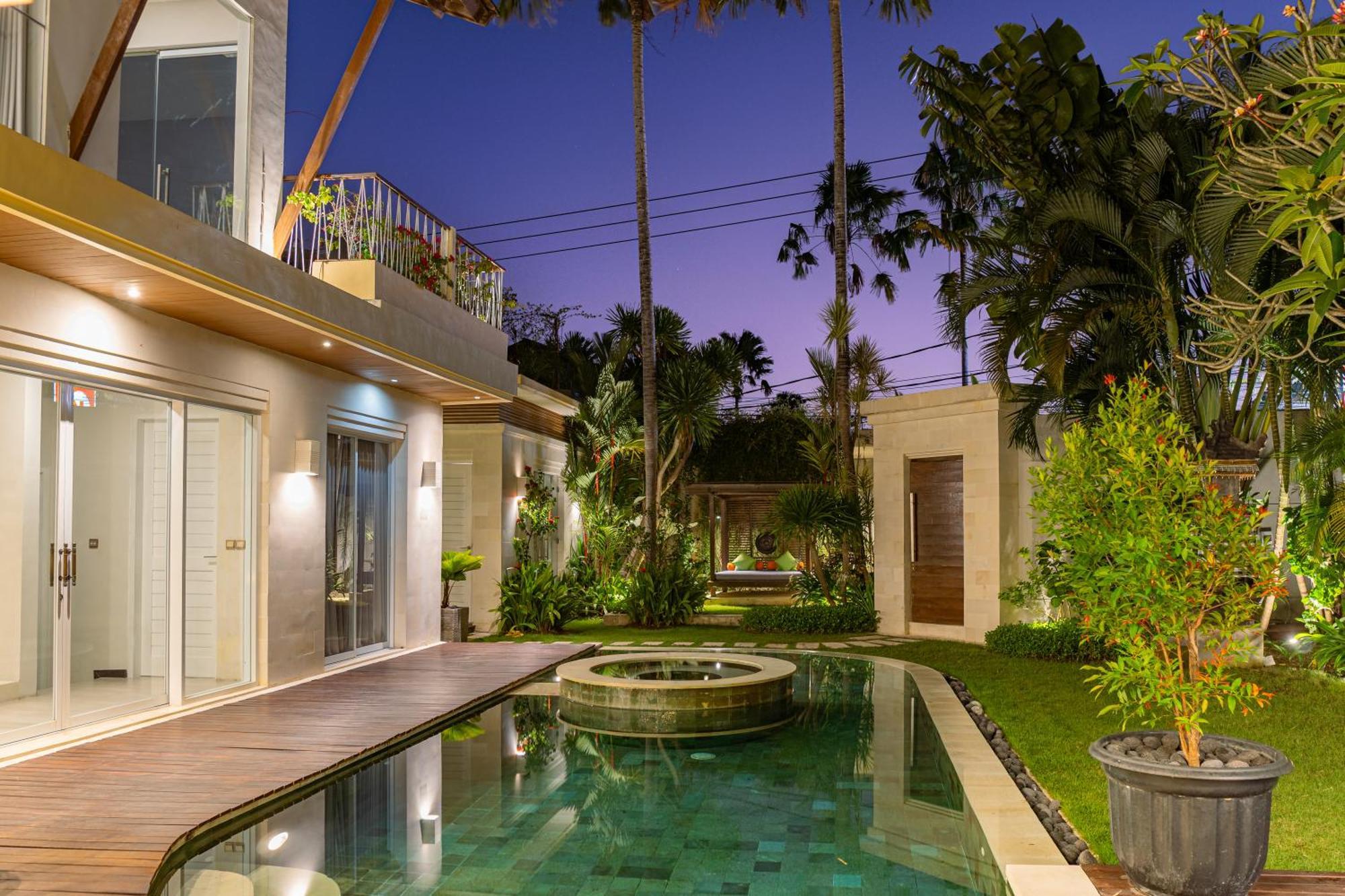 Luxury - Villa K - Central Seminyak エクステリア 写真