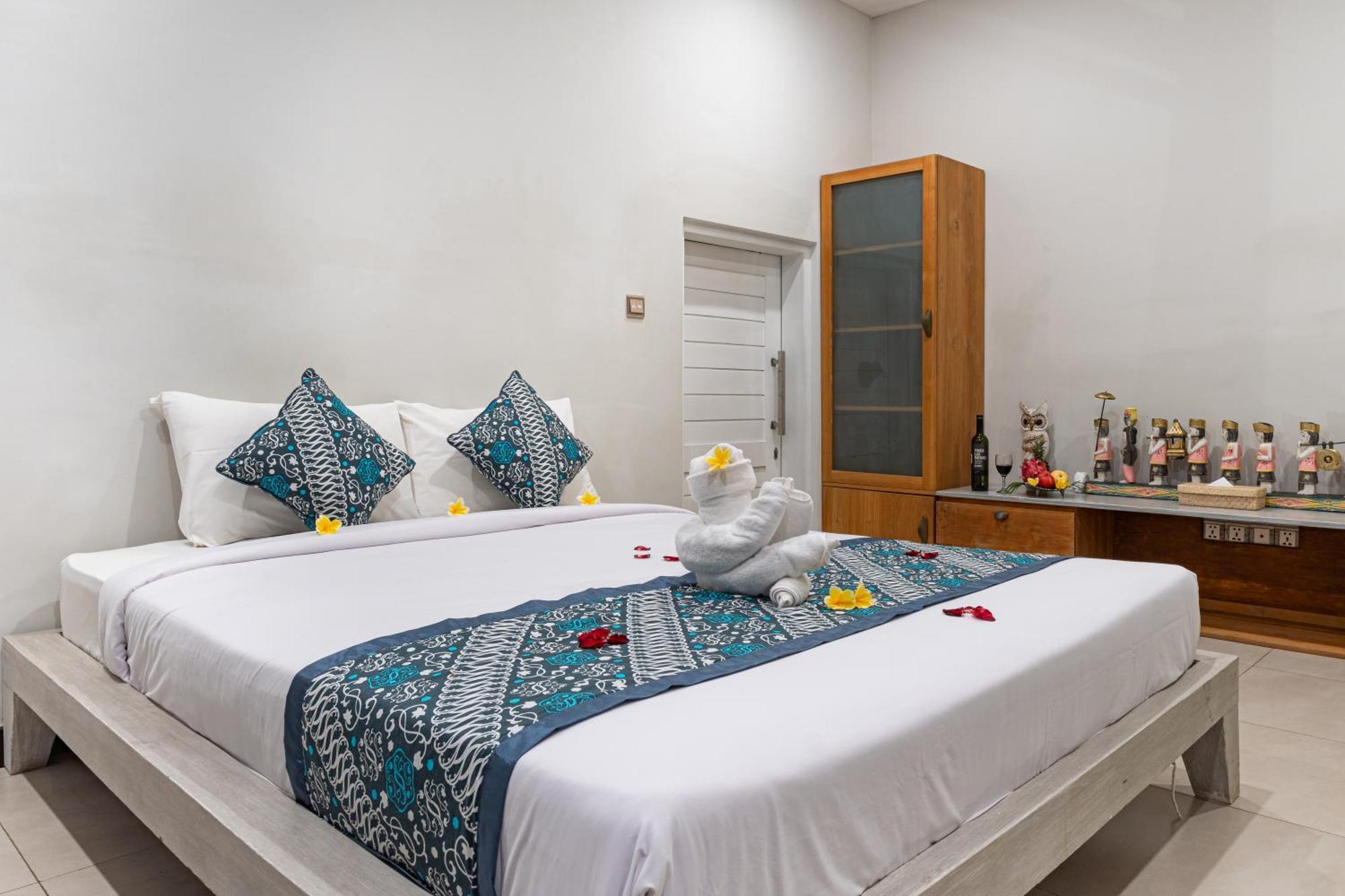Luxury - Villa K - Central Seminyak エクステリア 写真