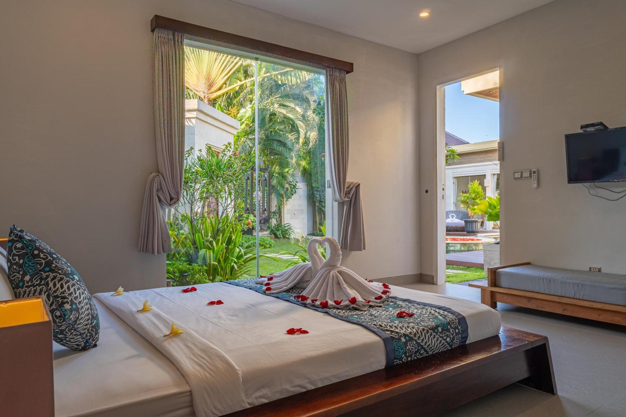 Luxury - Villa K - Central Seminyak エクステリア 写真